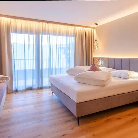 Hotel Lindnerhof San Lorenzo di Sebato