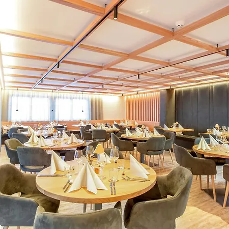 Lindnerhof Hotel 3*